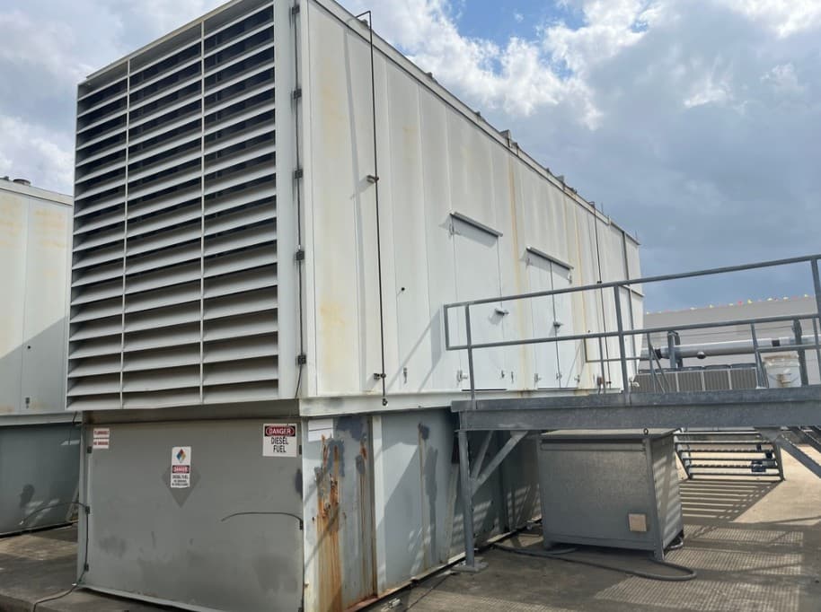 Low Hour Cummins QSK60-G6 2000KW Tier 2 Diesel Generator Set - Depco Power Systems - view 4